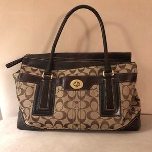 COACH Signature Hampton Purse